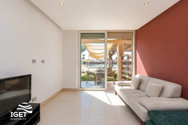 Image of Elegant Ground Floor Cabin in Hacienda Bay